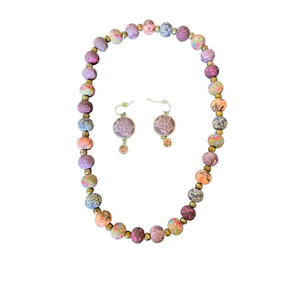 Beaded stretch, necklace, and earring set multicolored NWOT 20 inch